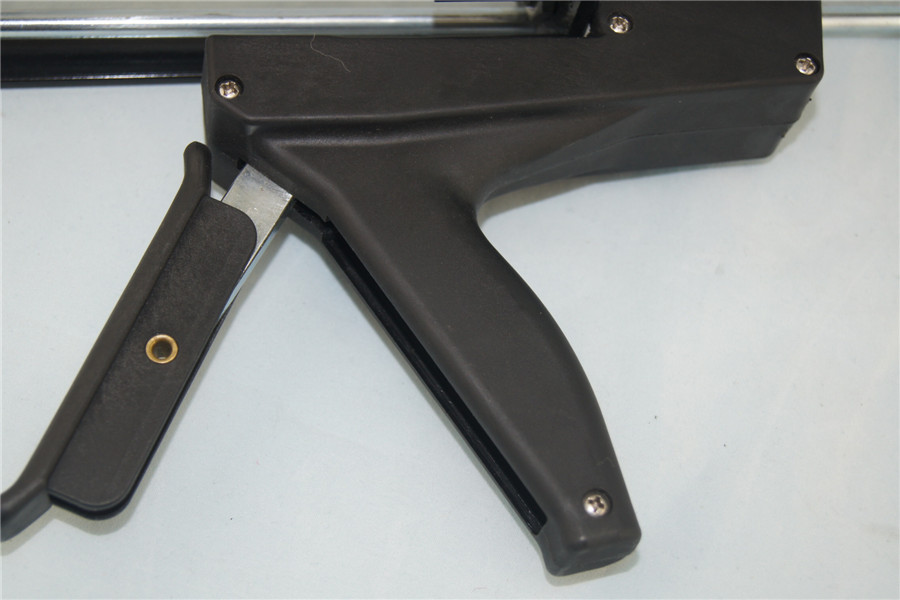 Sealant Gun