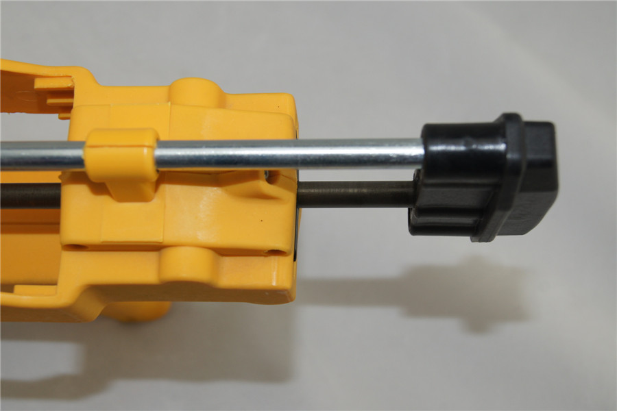 Epoxy Caulk Gun